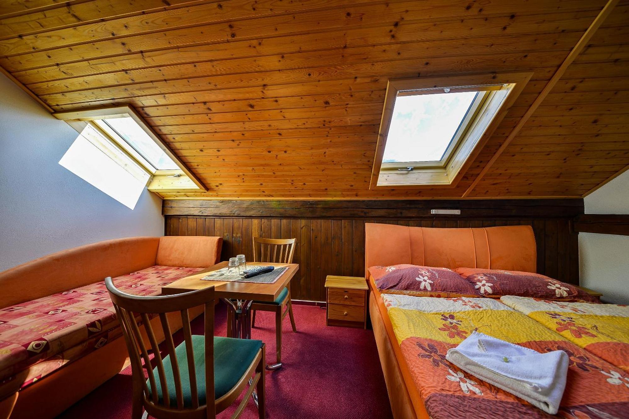 Penzion Kamenak Horní Planá Bagian luar foto