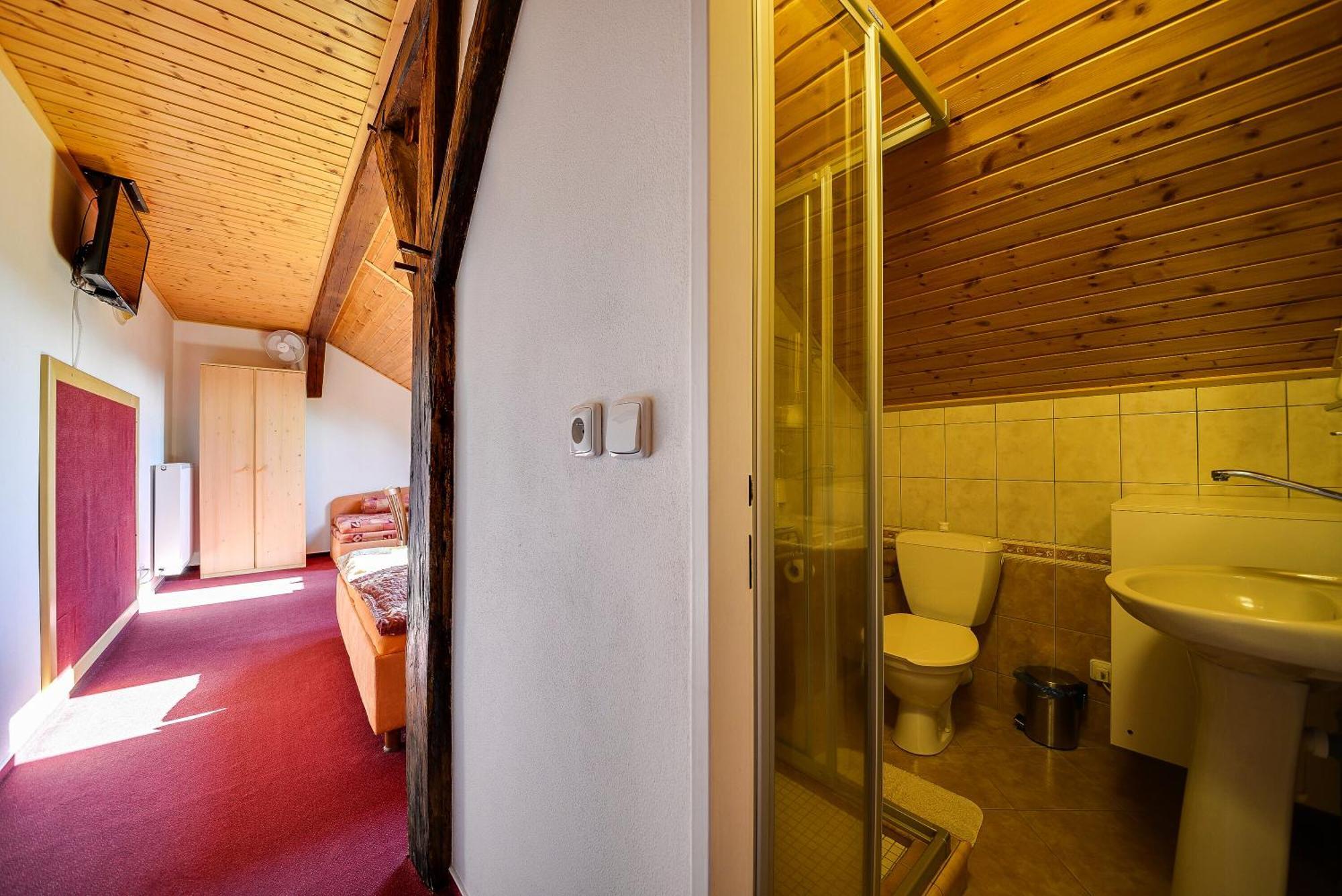 Penzion Kamenak Horní Planá Bagian luar foto